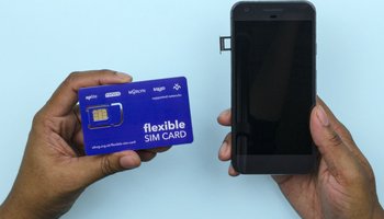 Data sharing on a mobile phone using a bank card