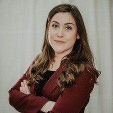 Siobhan D Headshot
